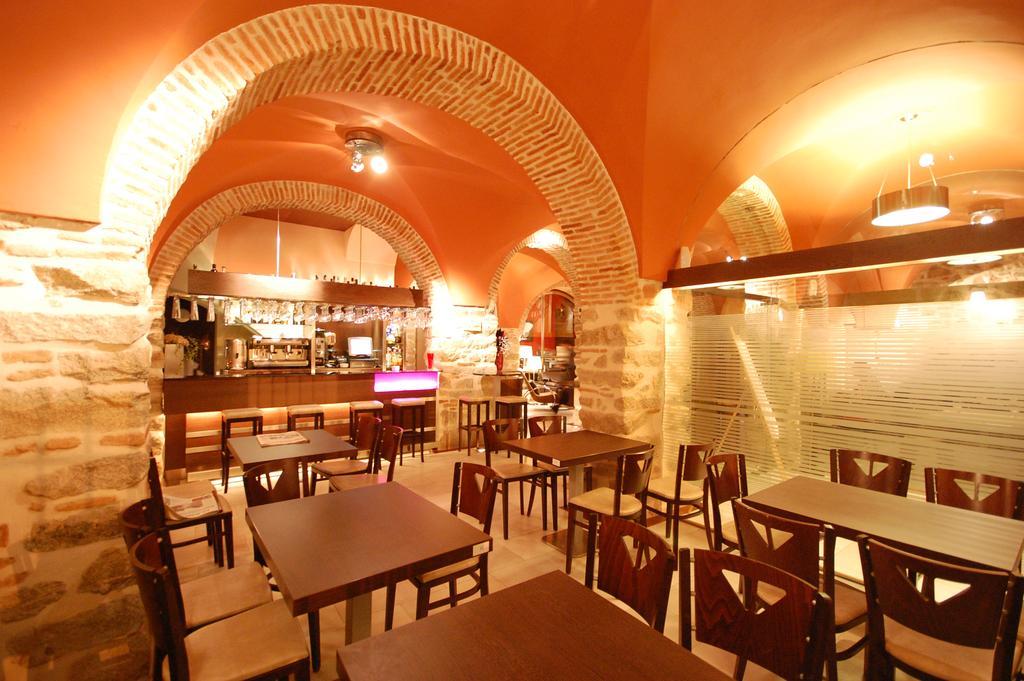 Hotel Los Usias Dos Torres Kültér fotó