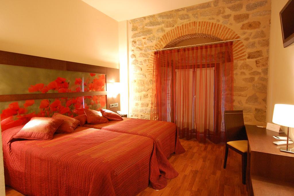 Hotel Los Usias Dos Torres Kültér fotó