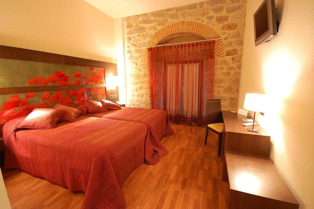 Hotel Los Usias Dos Torres Kültér fotó